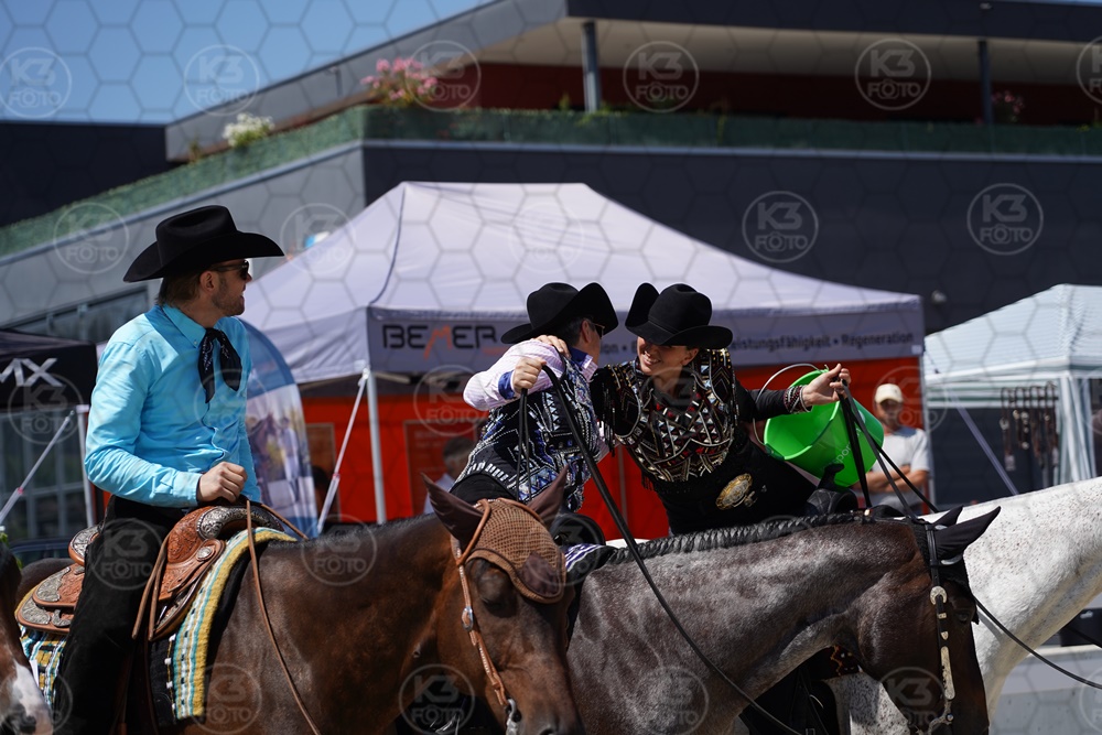 s_A7_01549.JPG